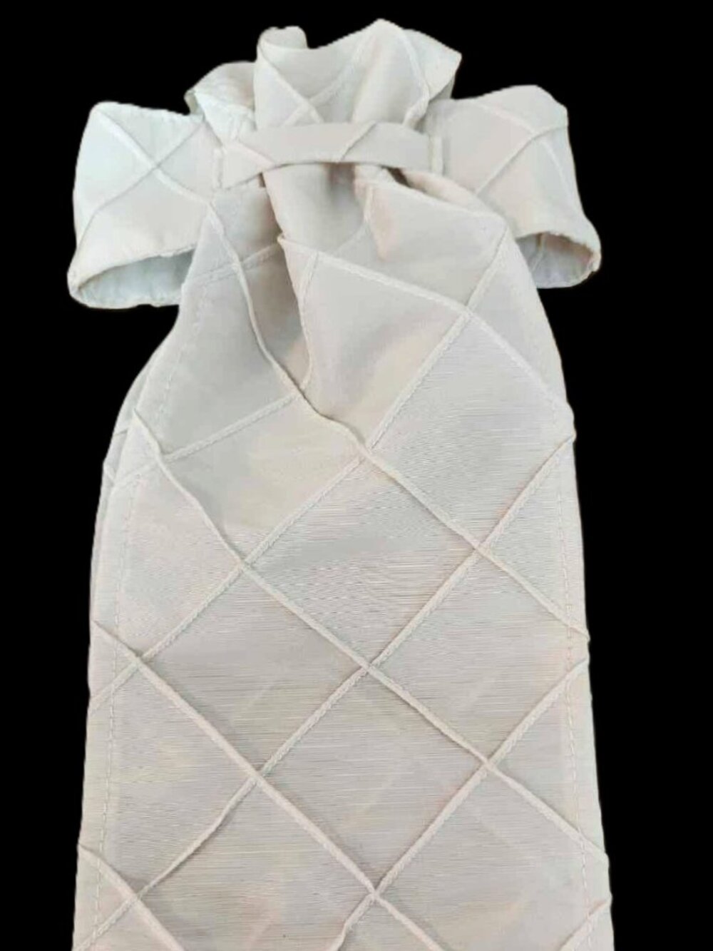 STOCK TIE for Equestrians Pre-Tied BONE color with RAISED Detail New ORNAMENTS